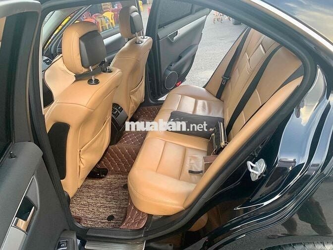 Mercedes C230 xe nhà dùng nâng đời