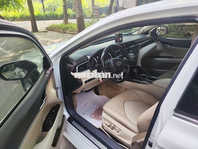 Toyota Camry 2020 2.5Q - 101650 km