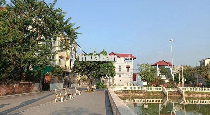 Bán gấp đất Phúc Thịnh ( Nam Hồng) ngõ Thông ô tô