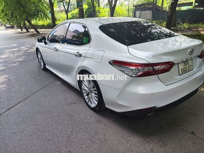 Toyota Camry 2020 2.5Q - 101650 km