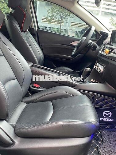Mazda 3 2019 Luxury ghế điện 1 chủ 8V + đồ chơi