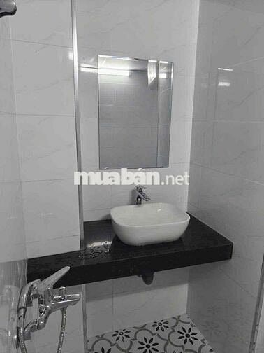 NHÀ VỊ TRÍ THOÁNG ĐẸP 2 MẶT NGÕ CHẠY VÒNG QUANH - Ô TÔ ĐỖ 2 CẦU THANG