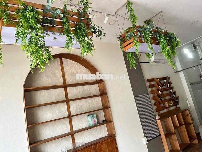 Cho thuê nhà mặt tiền đường Trần Quốc Toản P.Bình Đa có nội thất cơ ba