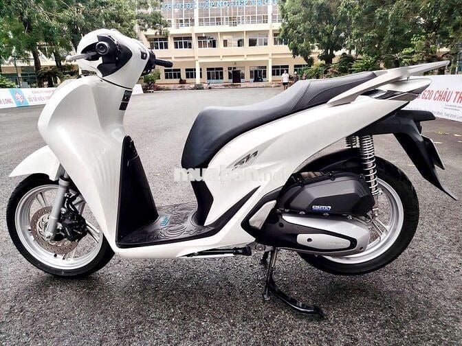 BÁN SH 125 XE LƯỚT BS 64