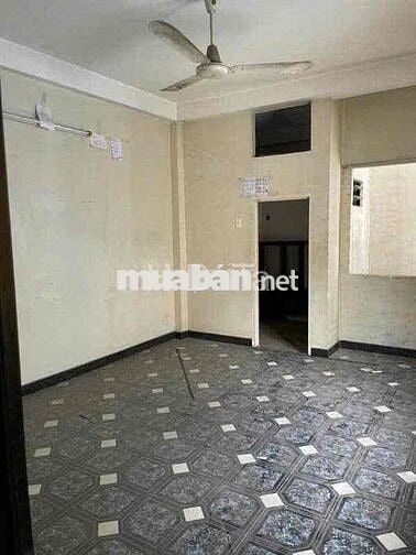 CHO THUÊ NHÀ MẶT TIỀN Đường CÁCH MẠNG THÁNG TÁM. Quận 10