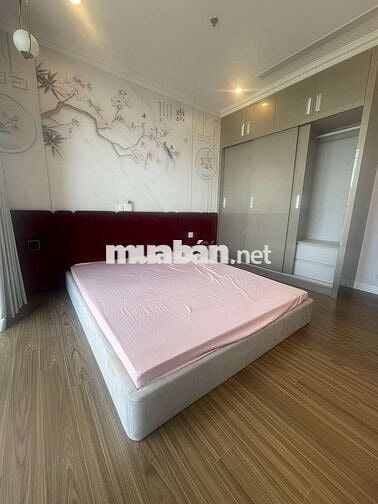 Vinhomes West Point Phạm Hùng 100m, 3pn 2vs tầng đẹp - giá cực hợp lý