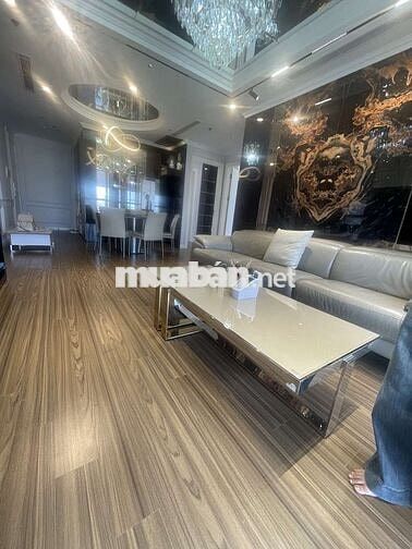 Vinhomes West Point Phạm Hùng 100m, 3pn 2vs tầng đẹp - giá cực hợp lý