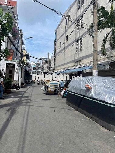 CHUNG CƯ CMT8- P.15- CHỢ HOÀ HƯNG- 43,5M2- TẶNG NỘI THẤT-SỔ HỒNG RIÊNG