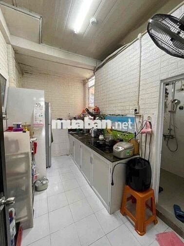 CHUNG CƯ CMT8- P.15- CHỢ HOÀ HƯNG- 43,5M2- TẶNG NỘI THẤT-SỔ HỒNG RIÊNG