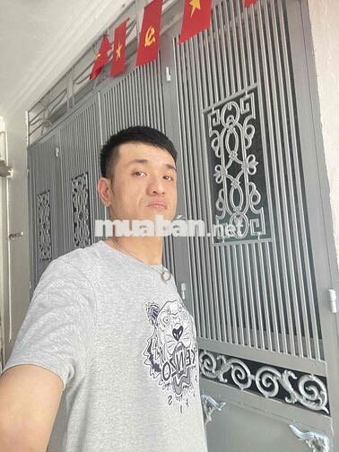 5 tầng 3 ngủ. 4tỷ880 Ngõ Quỳnh. Bạch Mai