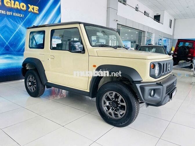 Suzuki JIMNY ưu đãi đến 95 triệu, giao xe tận nhà