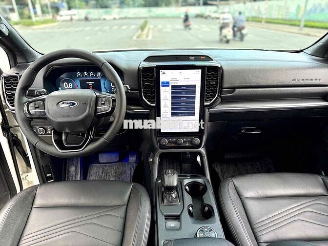 Ford Everest 2022 Titanium Plus 2.0L 4x4 AT