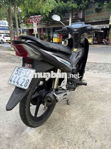 wave 110cc biển dễ thương