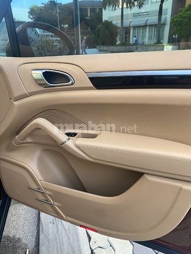Bán xe Porsche Cayenne 3.6 V6, Win  2012 đã up 2020, màu đỏ đô