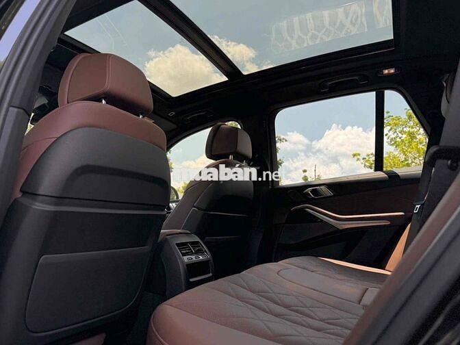 BMW X5 2023 xDrive40i M Sport - 12000 km