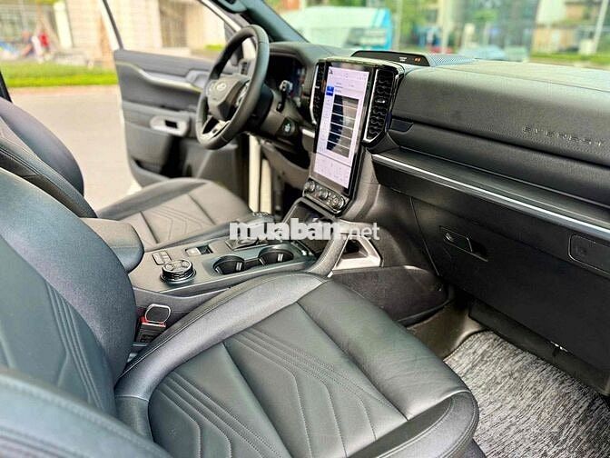 Ford Everest 2022 Titanium Plus 2.0L 4x4 AT