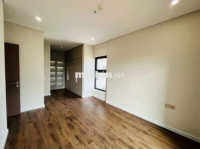 Vào luôn CH Hoàng Thành Pearl giá 14tr/th 80m2, 2PN đồ cơ bản để ở,LVP