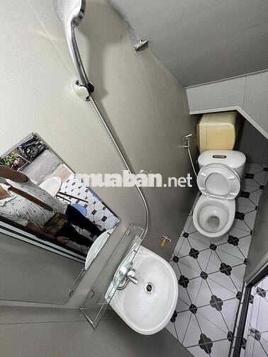Khuất Duy Tiến, 15m, Lô góc, Ô tô tránh, Kinh doanh, 20m ra mặt phố