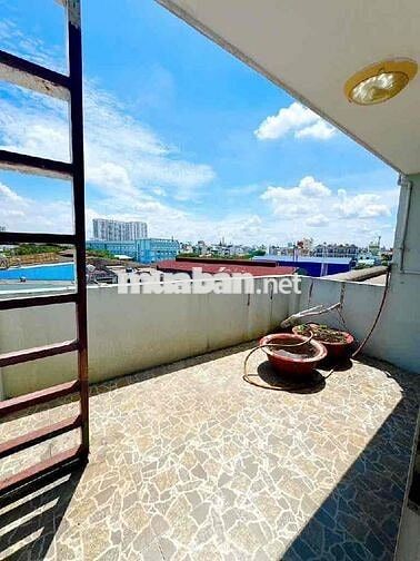 Bình TÂN ‘ CẠNH Q6 ‘ 31 m 4 TẦNG ’4 x 8 giá 3.8 tỷ TL