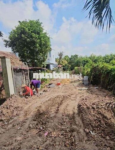 đất mặt tiền đường Bùi thị Diệt