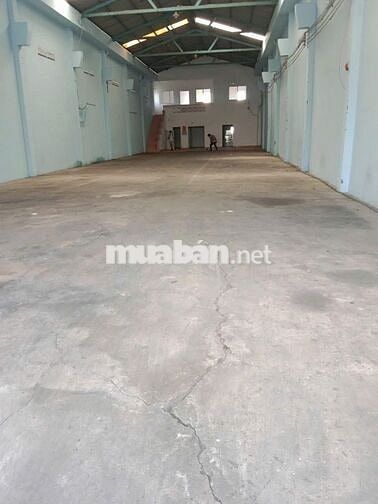 CHO THUÊ XƯỞNG MT ĐƯỜNG XE CONTAINER 24
