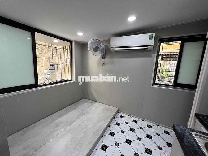 Khuất Duy Tiến, 15m, Lô góc, Ô tô tránh, Kinh doanh, 20m ra mặt phố