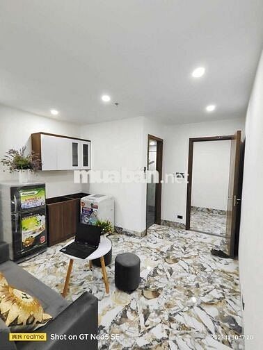 Cho thuê CCMN 1n1k 36m2 Full đồ, máy giặt riêng tại mặt Phố Chùa Quỳnh