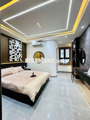 Cho thuê chdv 10pn 10wc nội thất xịn