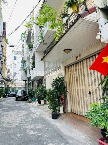 Bán nhà HXH 6m Đ. Cộng Hòa P.4 Tân Bình giá 10.8 tỷ TL