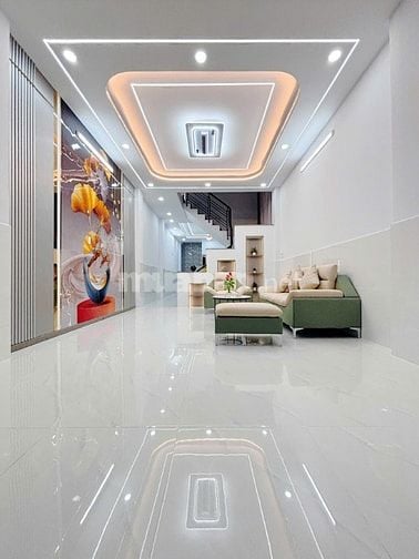 Vị trí vàng, sinh lời khủng, nhà Hoàng Văn Thụ, Tân Bình, giá 3,2 tỷ