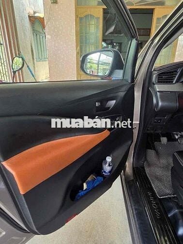 Toyota Innova 2017 2.0E - 101000 km