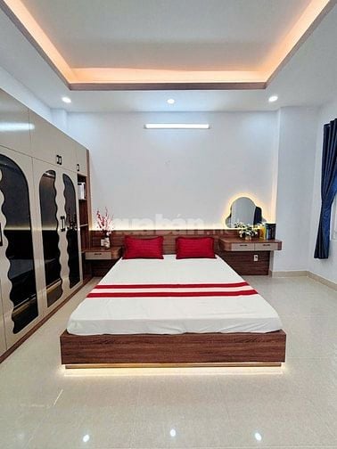 Vị trí vàng, sinh lời khủng, nhà Hoàng Văn Thụ, Tân Bình, giá 3,2 tỷ