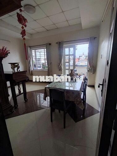 BÁN NHÀ DT 100,2M2 GIÁ RẺ TRUNG TÂM Q7