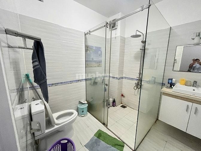 Bán nhà HXH 6m Đ. Cộng Hòa P.4 Tân Bình giá 10.8 tỷ TL