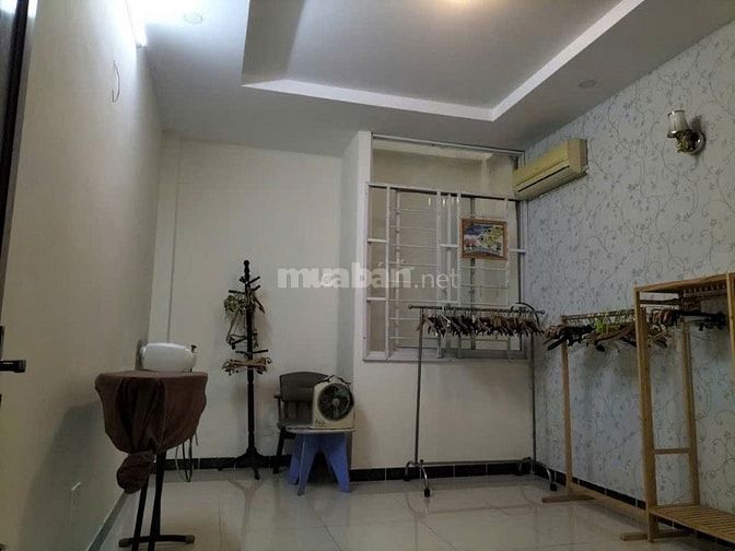 Cho thuê nhà hẻm 3m(BG) Thủ Khoa Huân, P.8, Q.TB giá 9tr