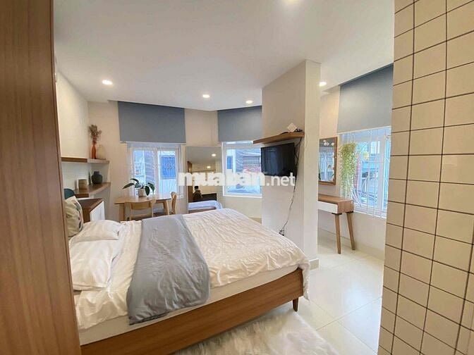 Căn Hộ Full Nội Thất Gần Ngã Tư Hàng Xanh Ngay Bạch Đằng