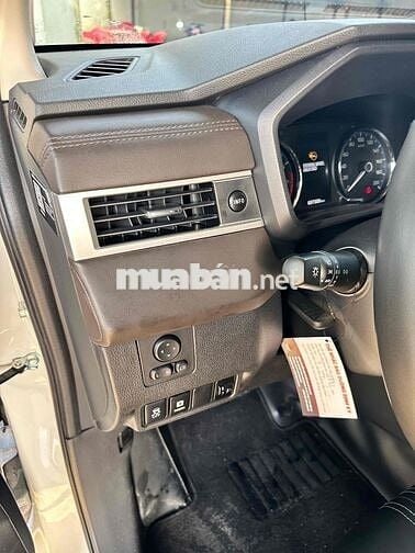 Mitsubishi Xpander 2025 Premium 1.5 AT - 7300 km