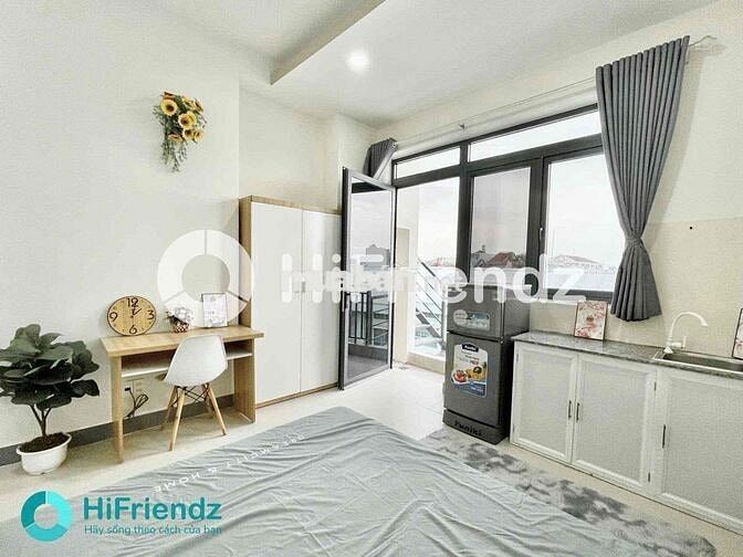 CHDV BAN CÔNG ĐƯỢC TRANG BỊ SẴN NỘI THẤT - GẦN BÙNG BINH PHÚ LÂM