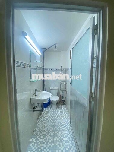 🧧🧧🧧🧧 HẺM XE TẢI THÔNG GỒM 3 PHÒNG NGỦ, 2WC🧧🧧🧧🧧
