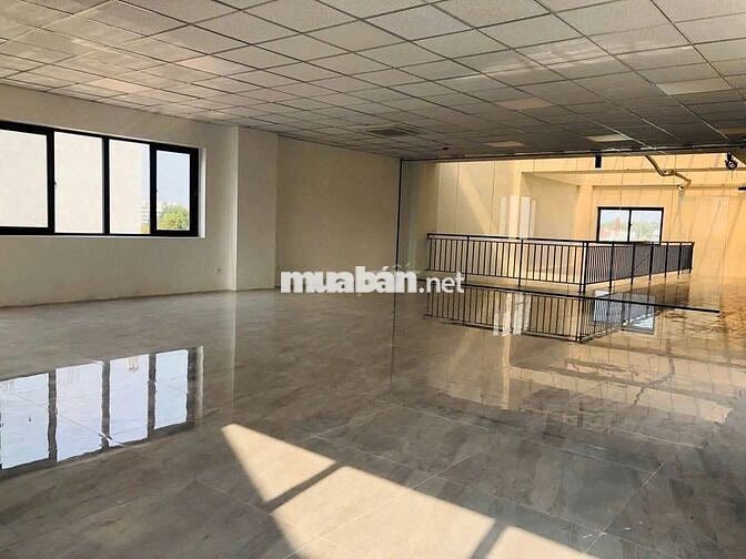 🏢 CHO THUÊ SÀN VP TẠI CỘNG HÒA - 200M2 - SÀN MỚI TRỐNG SUỐT GẦN T3
