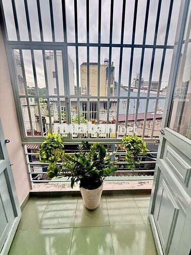 Nhà DT 4,8m x 15m - hẻm ô tô Song Hành - Trung Mỹ Tây.Giá : 4,45 tỷ