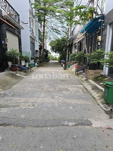 Bán đất sổ hồng riêng Hẻm xe hơi đường Đinh Thị Thi KĐT Vạn Phúc 