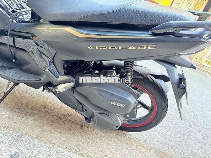 Air Black 125 đời 2022 Chính Chủ Odo 13700km