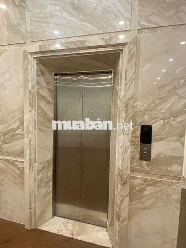 Tòa nhà đường Phan Đình Phùng, Phường 17, Quận Phú Nhuận