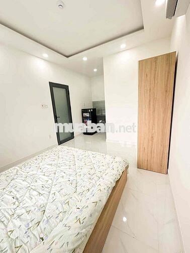 Phòng studio full nội thất - cửa sổ trời - gần NTTU