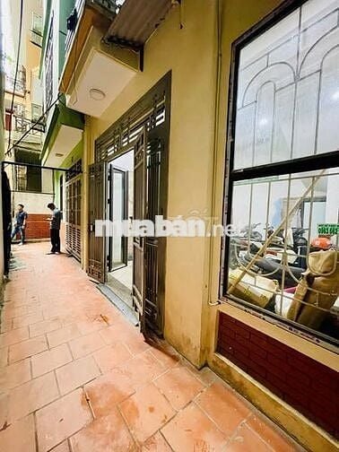 🏡 BÁN NHÀ CẦU GIẤY – 30M² – 5 TẦNG – MT 5.3M – GIÁ 8.25 TỶ 🏡