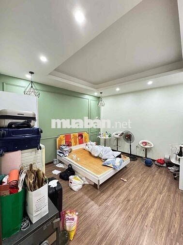 Bán Nhà Nguyễn Khánh Toàn - 41/50M2 - Ô Tô Qua Nhà, Lô Góc 2 Mặt