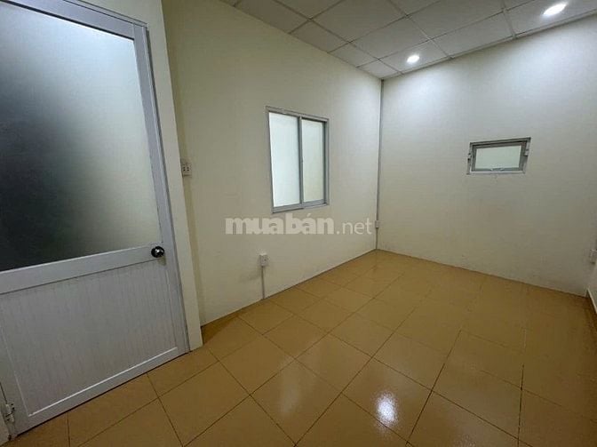 NHÀ P3 Q8 HẺM XE HƠI THÔNG- Cách trường Tiểu học Âu Dương Lân chỉ 200m
