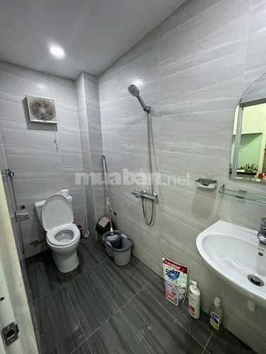 NHÀ P3 Q8 HẺM XE HƠI THÔNG- Cách trường Tiểu học Âu Dương Lân chỉ 200m