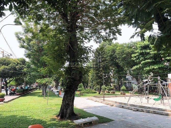 NHÀ P3 Q8 HẺM XE HƠI THÔNG- Cách trường Tiểu học Âu Dương Lân chỉ 200m